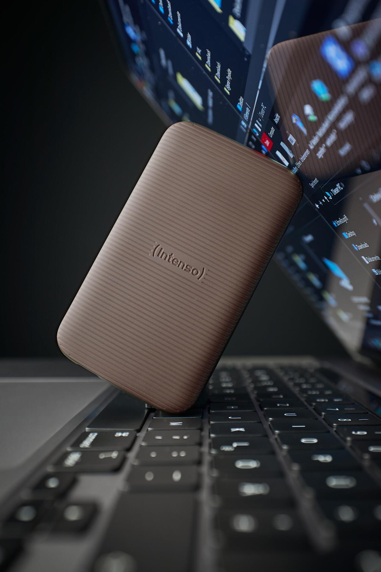 Intensive letter to to 1000 MBS2TB - 2 TB - USB type C - 32 gen 2 (31 gene 2) - 1000 MBS - brown (3827470)