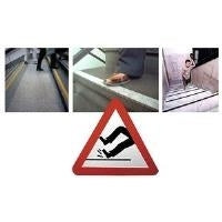 3M Safety walk universal. Ma�e 50 mm 18.30 m. Black self-adhesive anti-slip covering. Delivery on roll (SW1SC50)