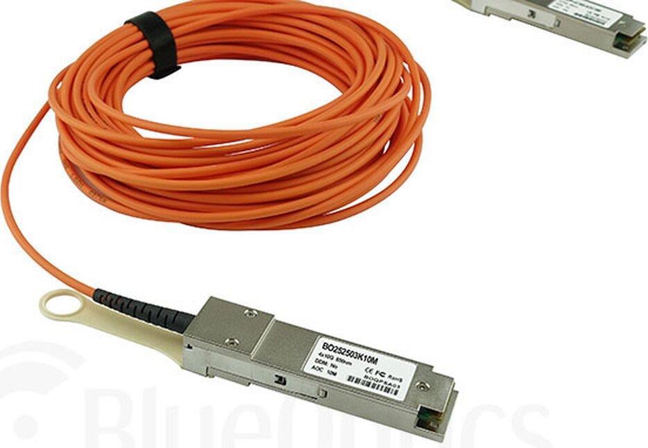 Blueoptics 40GB-F02-QSFP-BO cable number 2 m. 1 QSFP. 2 QSFP Weight 200 G. package weight 230 G (40GB-F02-QSFP